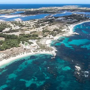 https://rottnest-lodge.hotelsperth.org